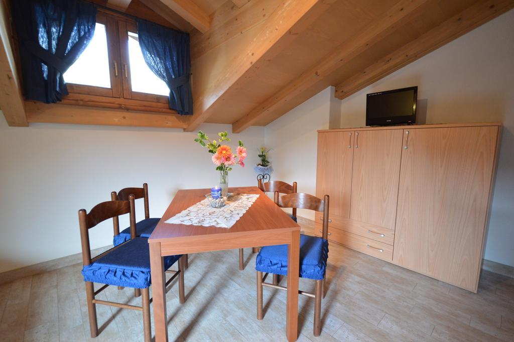 Casa Fiorella Livigno Cameră foto