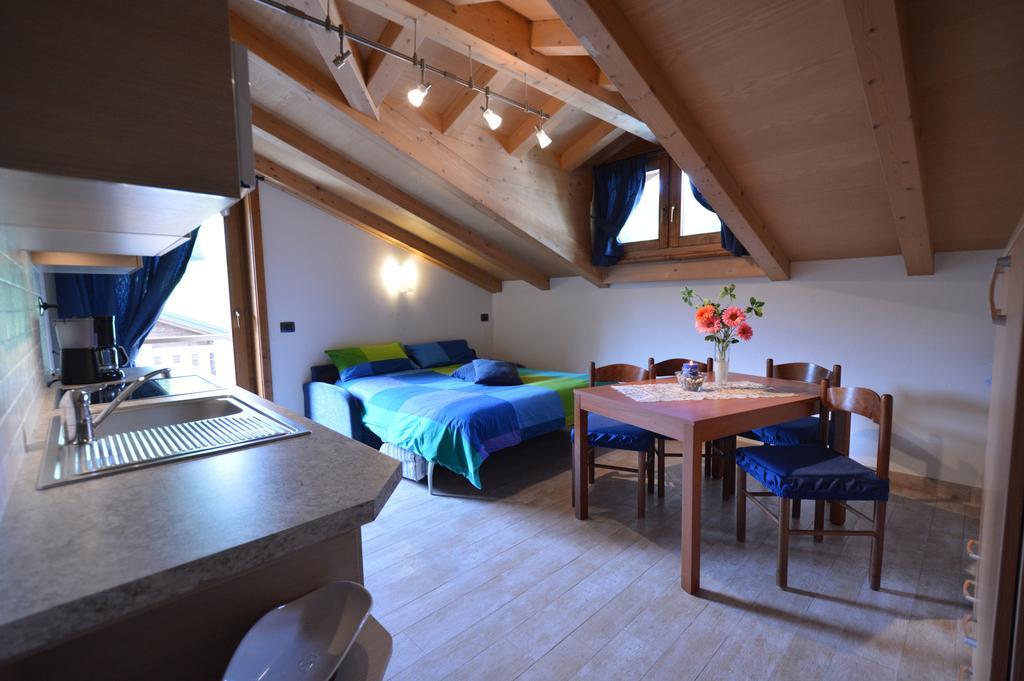 Casa Fiorella Livigno Cameră foto