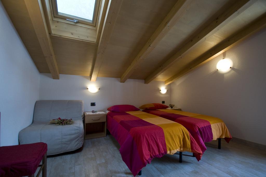 Casa Fiorella Livigno Cameră foto